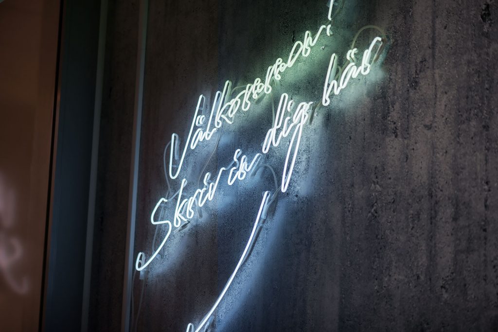 En digital & lysande skylt